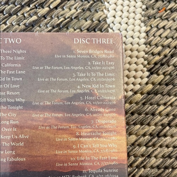 Eagles To The Limit The Essential Collection 3 CD - Picture 6 of 8